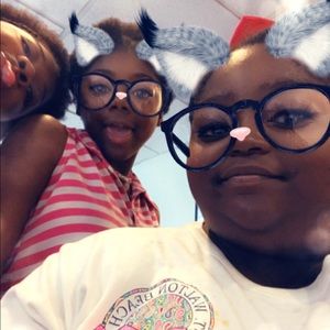 Meet your Posher, Shunteia